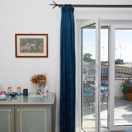 La Ninfa Di Capri Bed & Breakfast อนากาปรี ภายนอก รูปภาพ