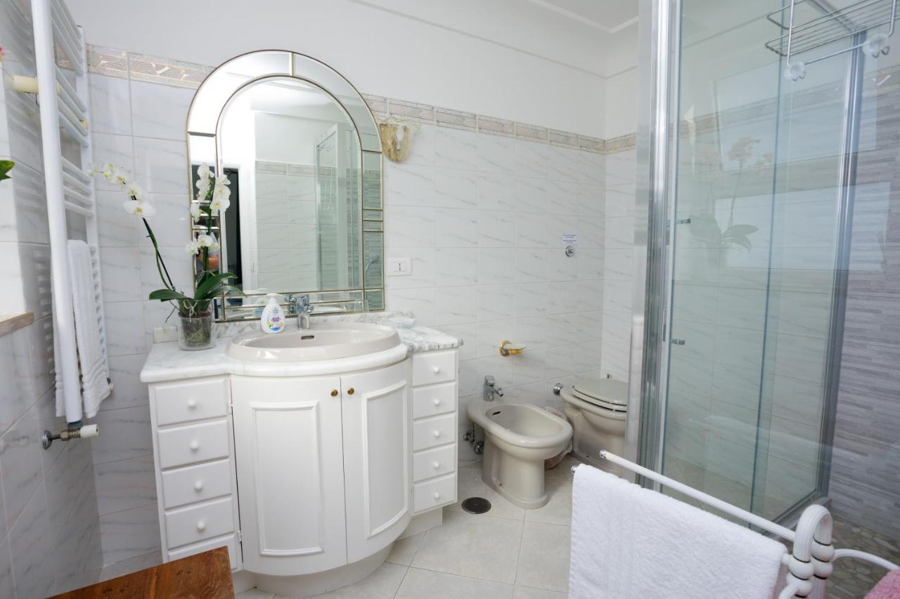 La Ninfa Di Capri Bed & Breakfast อนากาปรี ภายนอก รูปภาพ