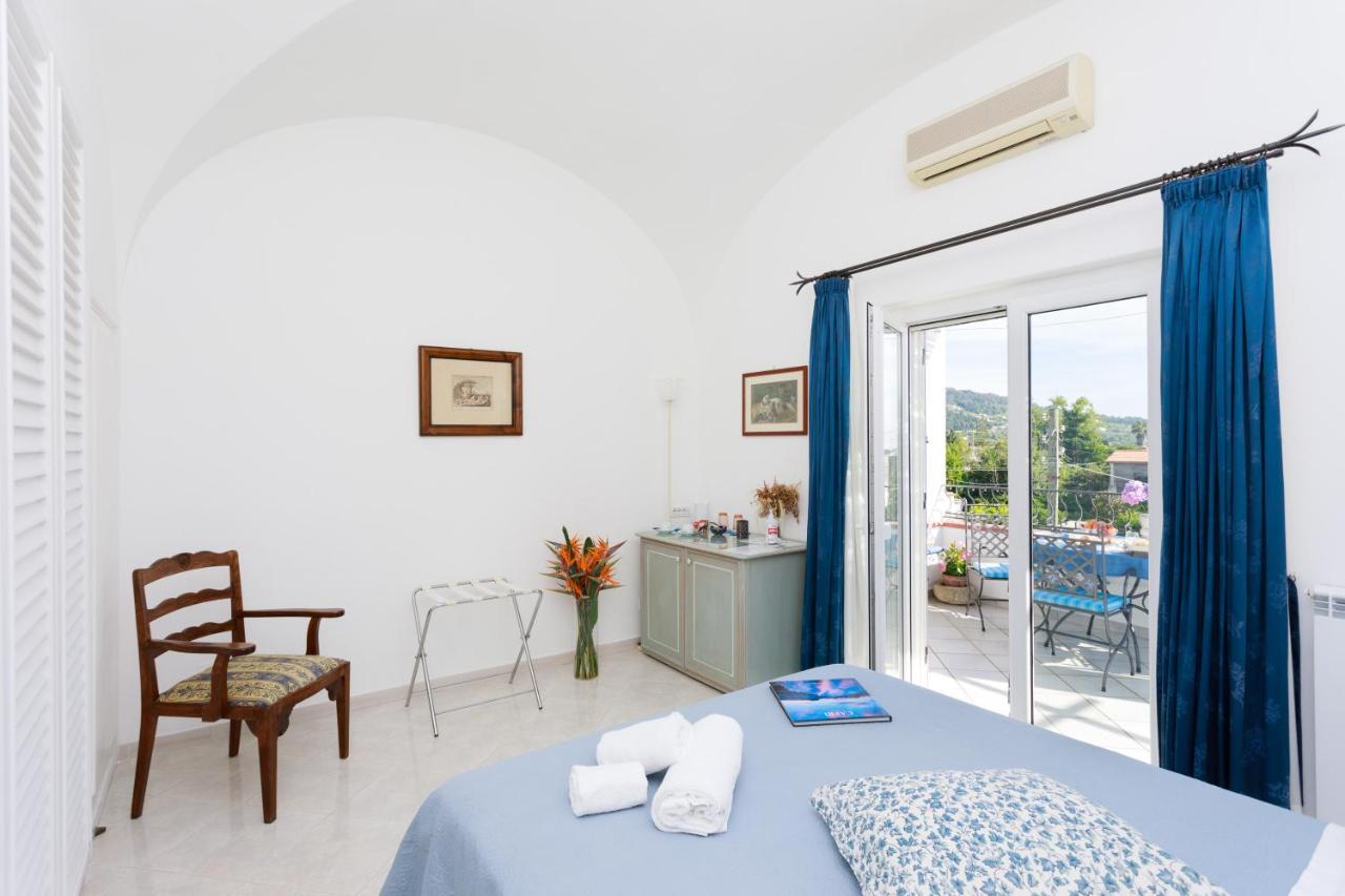 La Ninfa Di Capri Bed & Breakfast อนากาปรี ภายนอก รูปภาพ