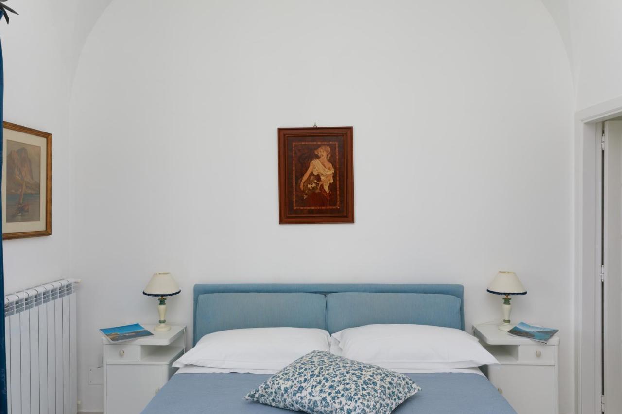 La Ninfa Di Capri Bed & Breakfast อนากาปรี ภายนอก รูปภาพ